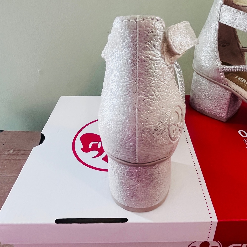 Rieker Women's Elegant White Heels - Picture 4 of 11